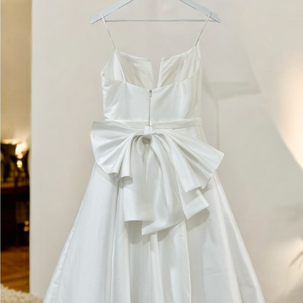NEW with Tags Wedding Dress Gown Bow